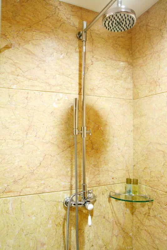 Shower Fixtures and Accessories